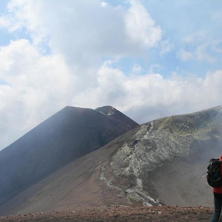 Villa Rifugio Il Ginepro Dell'Etna Linguaglossa Exterior foto